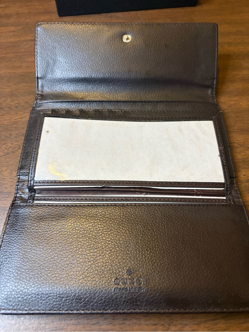 Women's Vintage Gucci Wallet - Picture 6 of 7